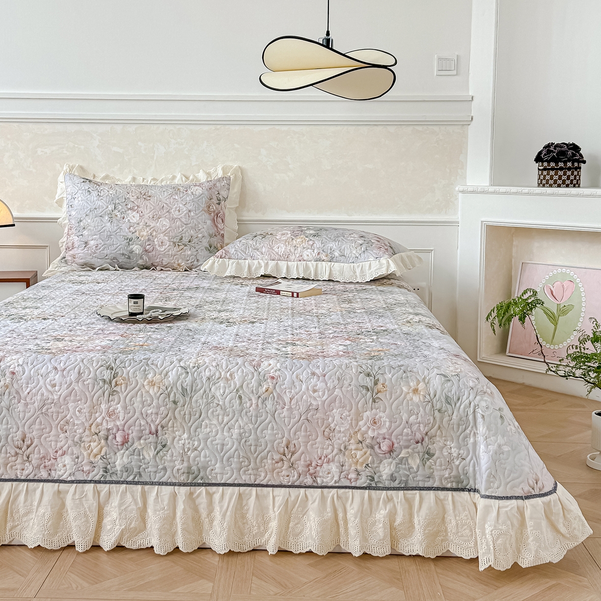 91家纺网 家纺一手货源 找家纺 冬然家纺 2025新款纯棉数码印花工艺款床盖四件套 花海之恋