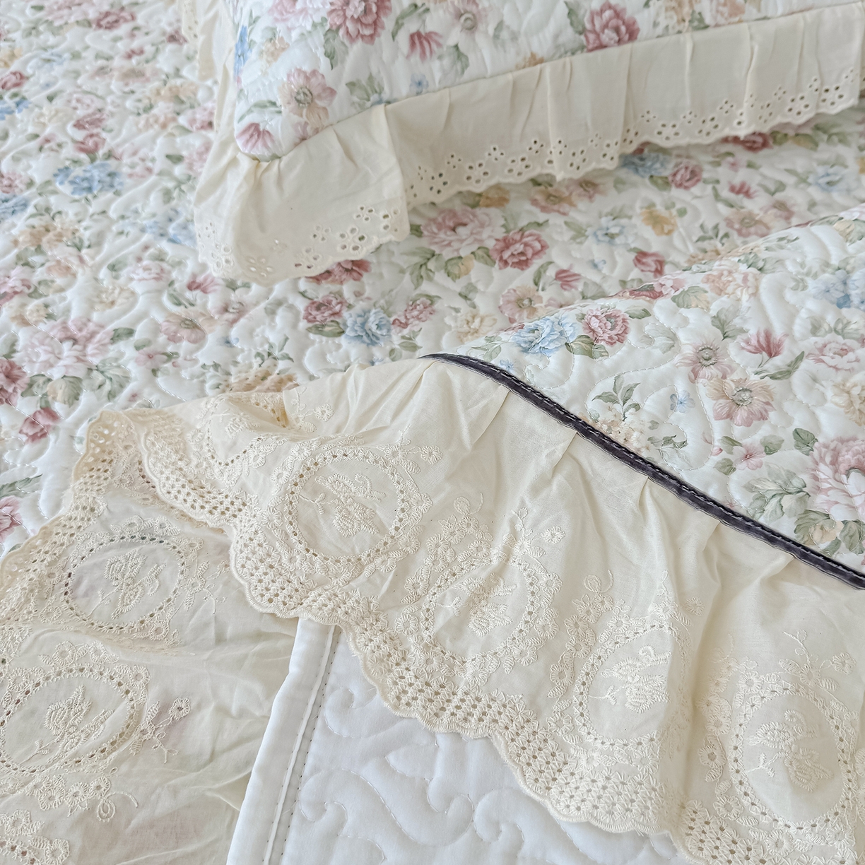 91家纺网 家纺一手货源 找家纺 冬然家纺 2025新款纯棉数码印花工艺款床盖四件套 田园花梦