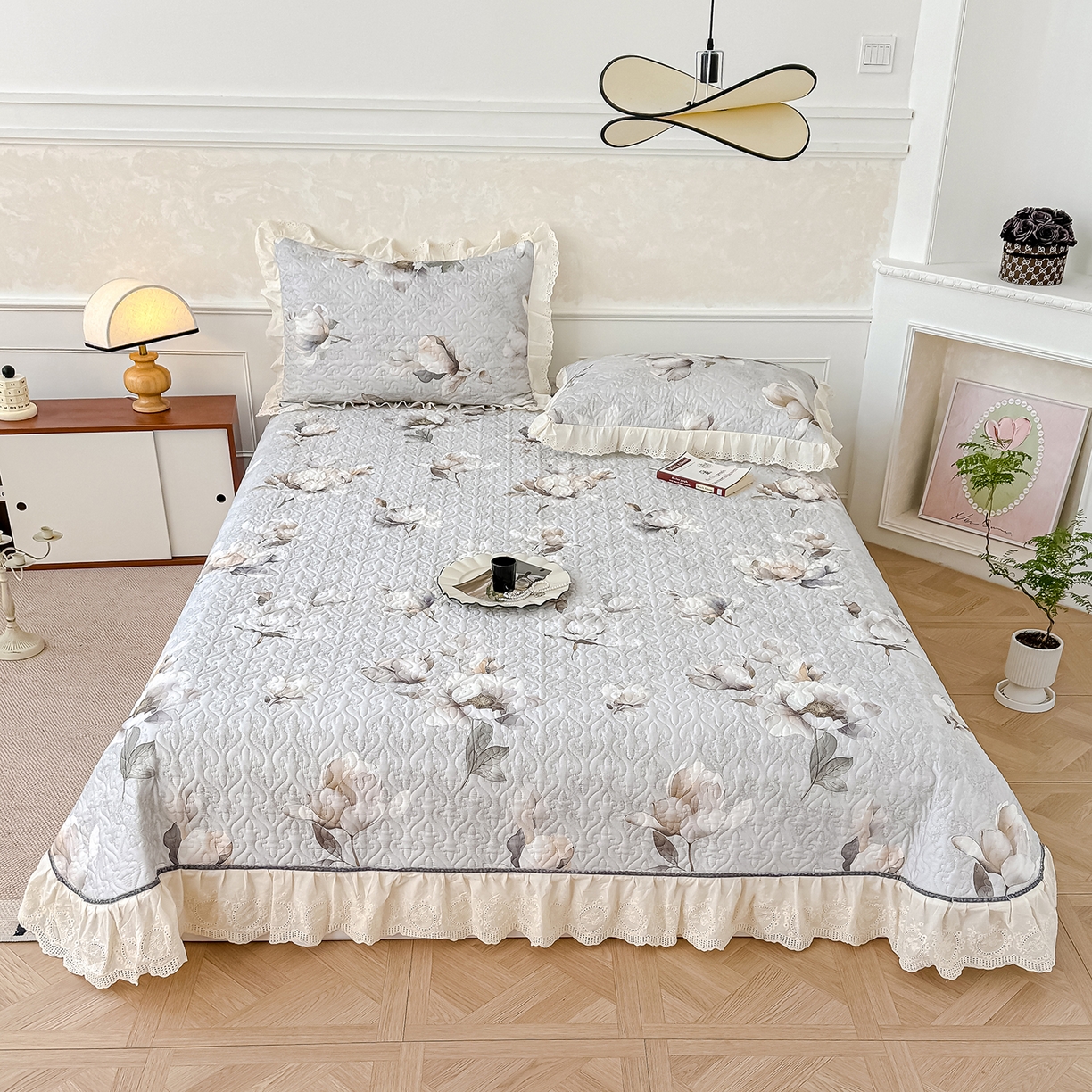 91家纺网 家纺一手货源 找家纺 冬然家纺 2025新款纯棉数码印花工艺款床盖四件套 玉兰花