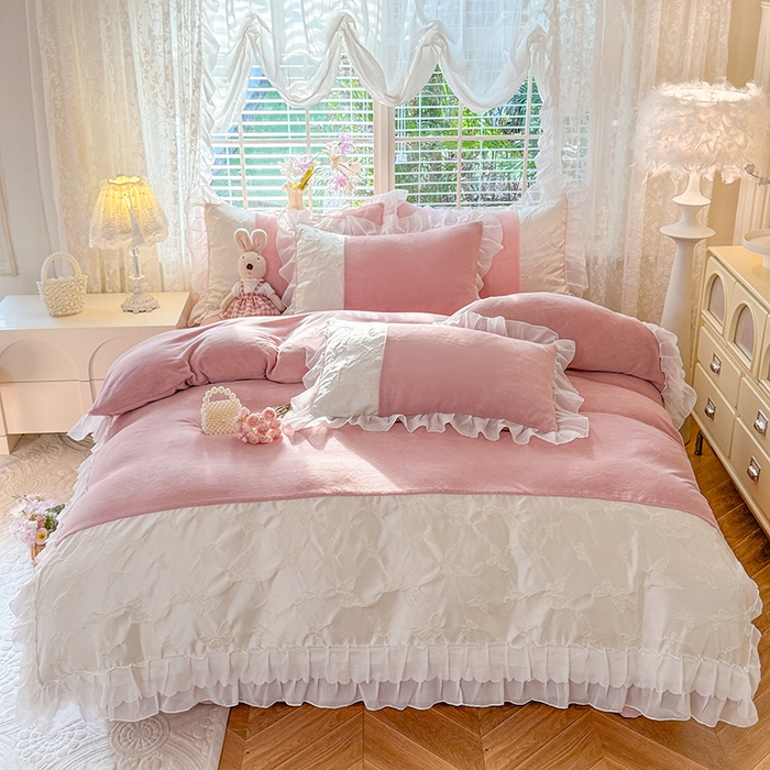 艾米家居 2025秋冬新款浮雕牛奶绒花边四件套 豆沙