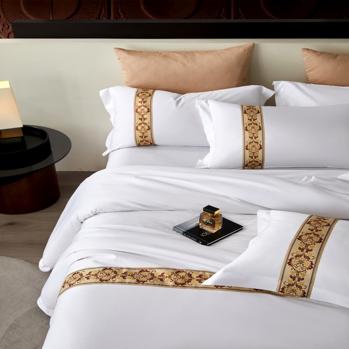 91家纺网 家纺一手货源 找家纺 （总）诚臻/安力森 25年新款酒店织带四件套