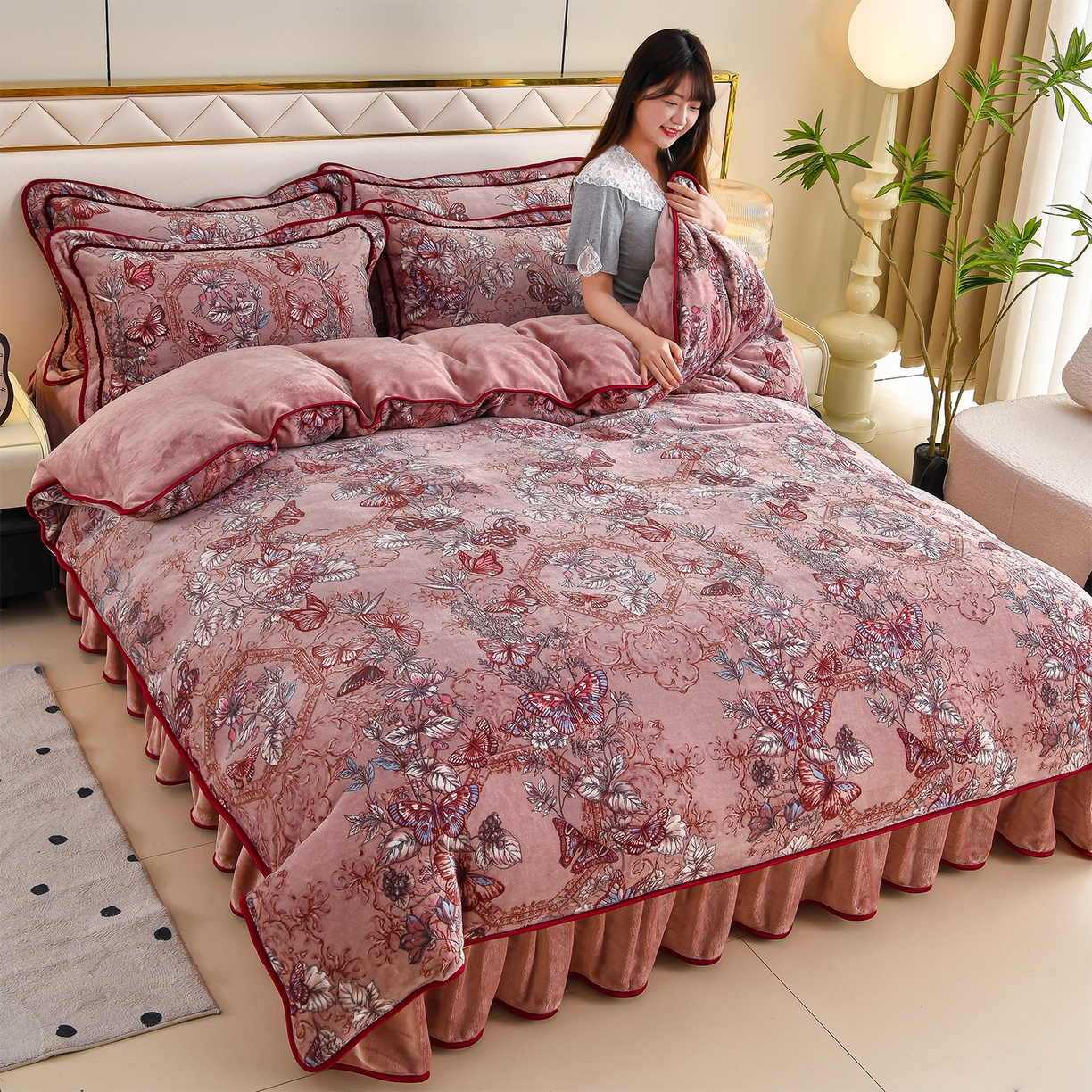 91家纺网 家纺一手货源 找家纺 （总）赫本 2025新品8斤爆品牛奶绒四件套床裙款金雕绒法莱绒四套件