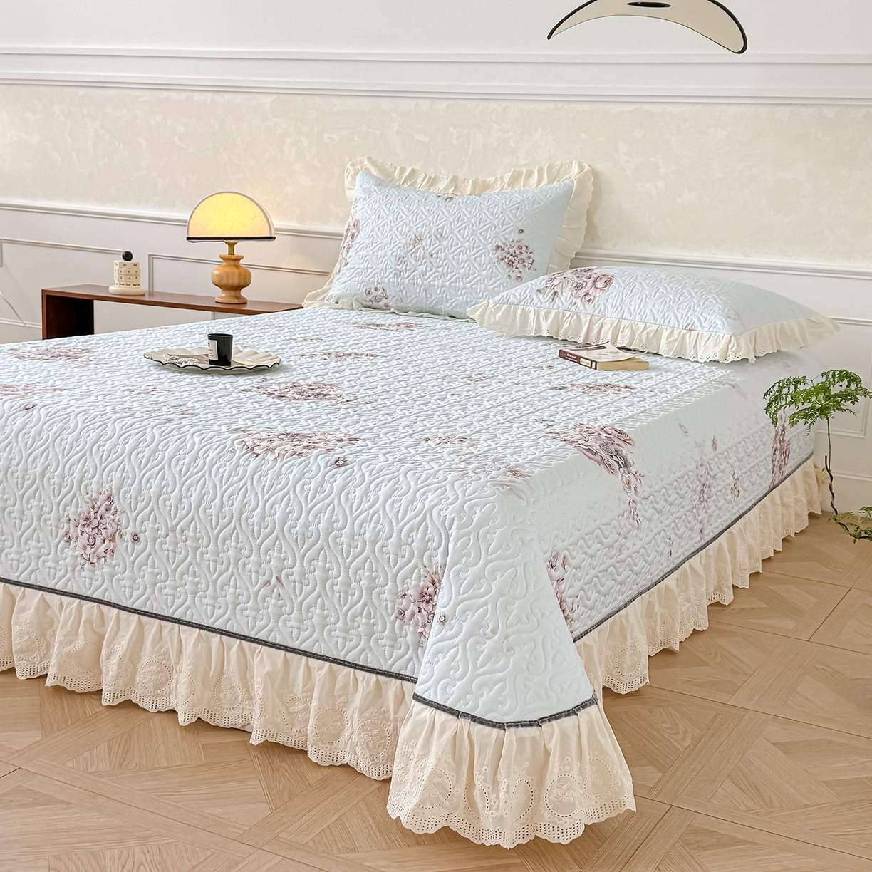 91家纺网 家纺一手货源 找家纺 冬然家纺 2025新款纯棉数码印花工艺款单床盖 花影