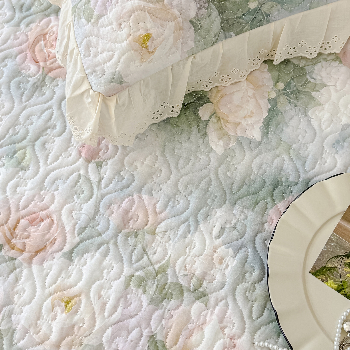 91家纺网 家纺一手货源 找家纺 冬然家纺 2025新款纯棉数码印花工艺款单床盖 梦幻花镜