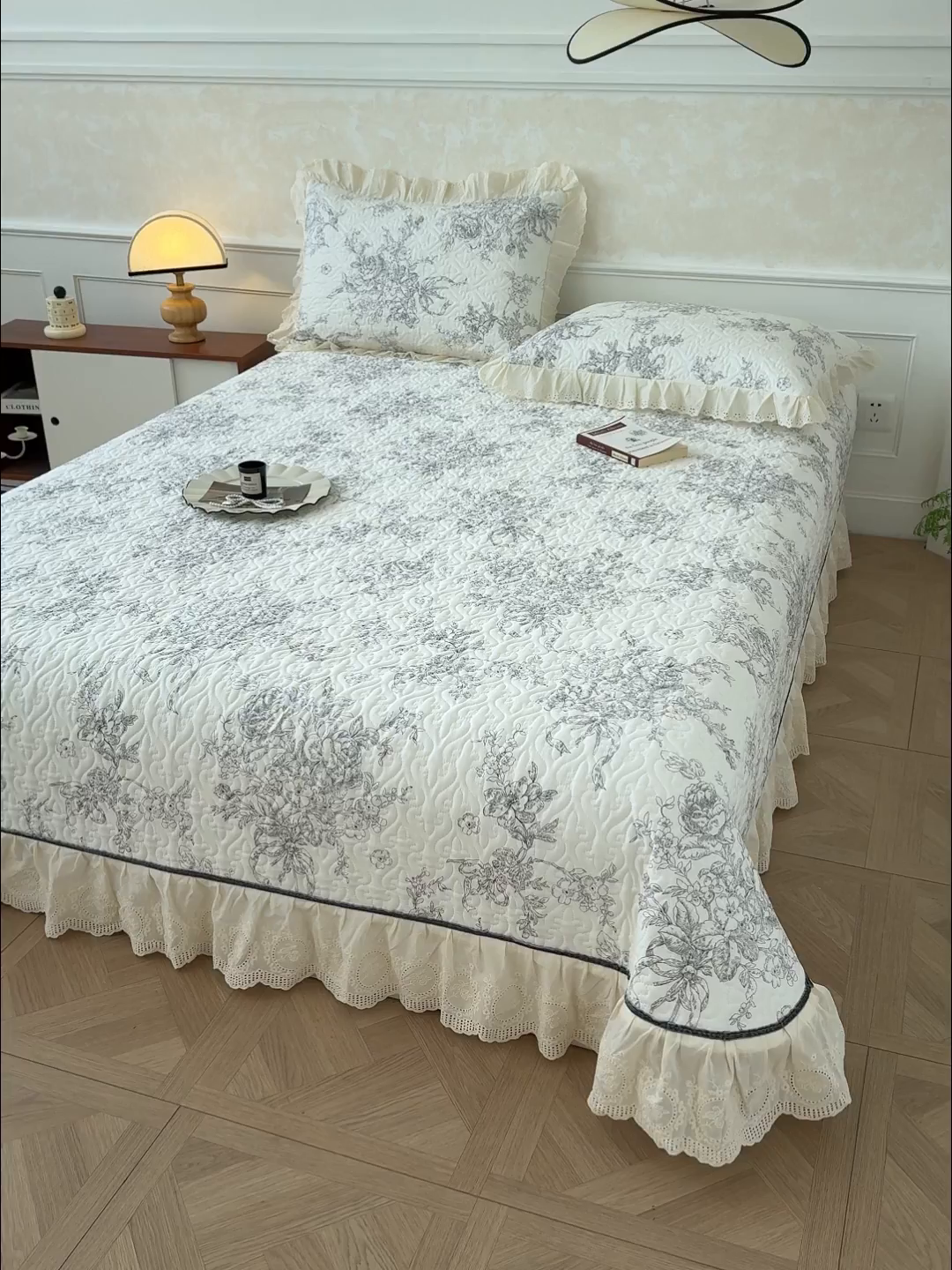 91家纺网 家纺一手货源 找家纺 冬然家纺 2025新款纯棉数码印花工艺款单床盖 墨雅清风