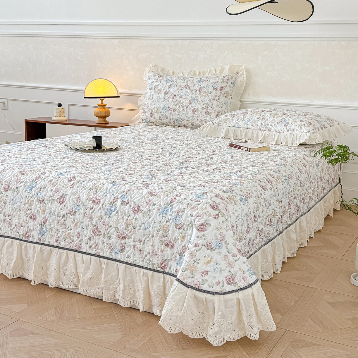 91家纺网 家纺一手货源 找家纺 冬然家纺 2025新款纯棉数码印花工艺款单床盖 田园花梦