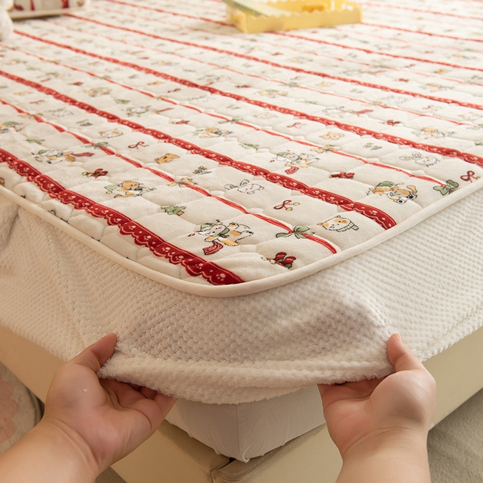 91家纺网 家纺一手货源 找家纺 （总）眠博士 2025新款纯色简约牛奶绒夹棉床褥床笠系列-大床