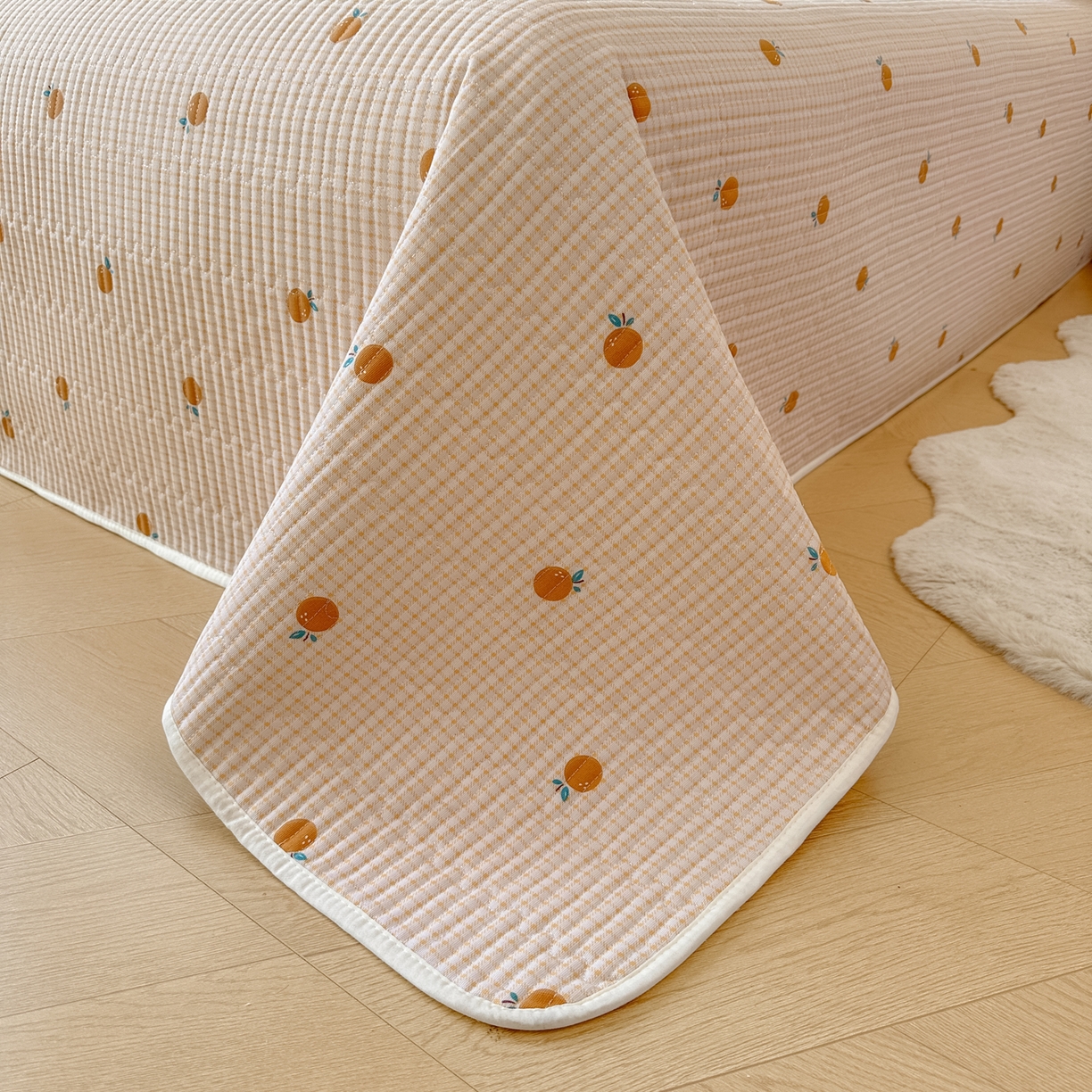 91家纺网 家纺一手货源 找家纺 寐居家纺 2025新款A类数码印花老粗布夹棉床盖 橘里橘气