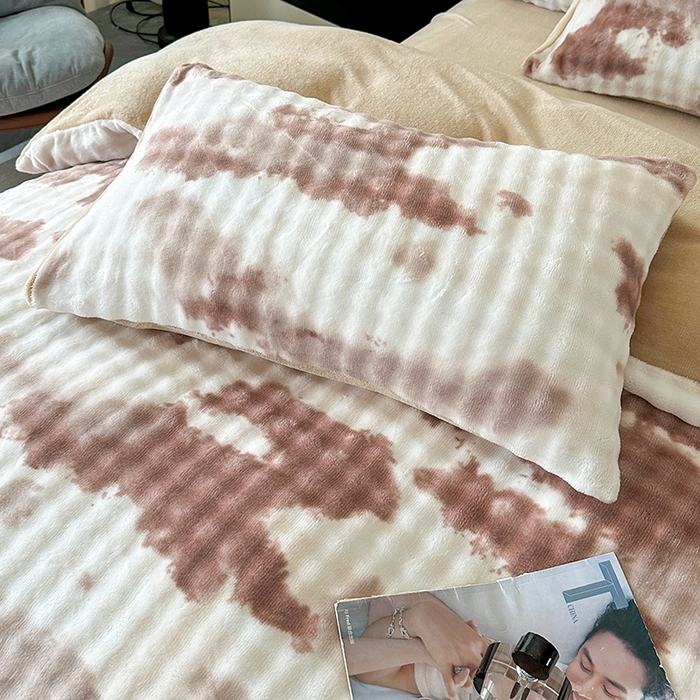 91家纺网 家纺一手货源 找家纺 许林家纺 2025新款炫彩水墨画仿兔毛绒大泡泡绒印大理石纹高克重绒四件套 炫彩咖