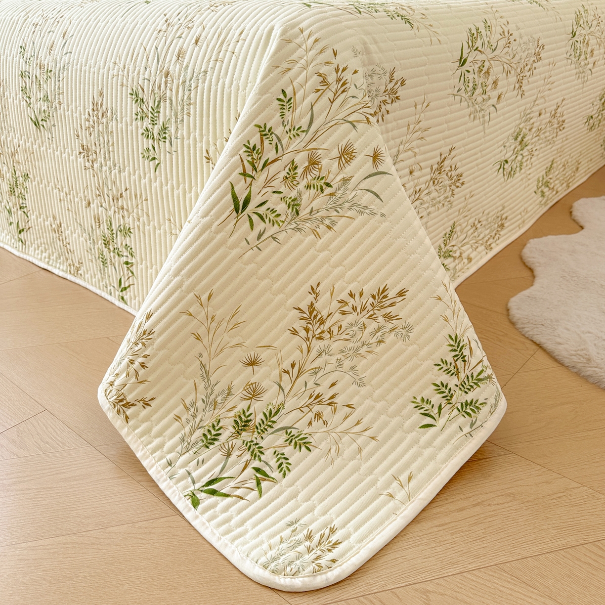 91家纺网 家纺一手货源 找家纺 寐居家纺 2025新款A类数码印花老粗布夹棉床盖 蔷薇漫枝