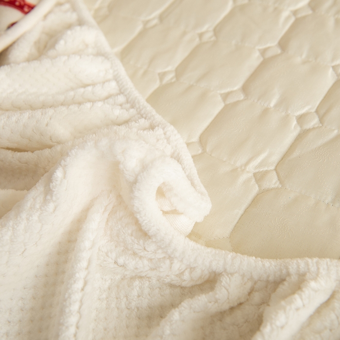 91家纺网 家纺一手货源 找家纺 眠博士 2025新款纯色简约牛奶绒夹棉床褥床笠系列-大床 牛奶绒夹棉床笠-幸福小猫