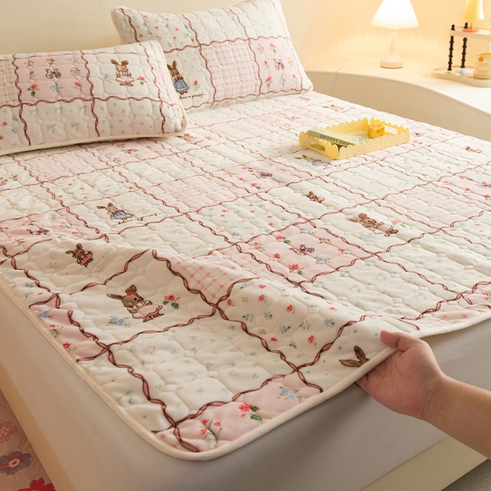 眠博士 2025新款纯色简约牛奶绒夹棉床褥床笠系列-大床 牛奶绒夹棉床褥-方格兔