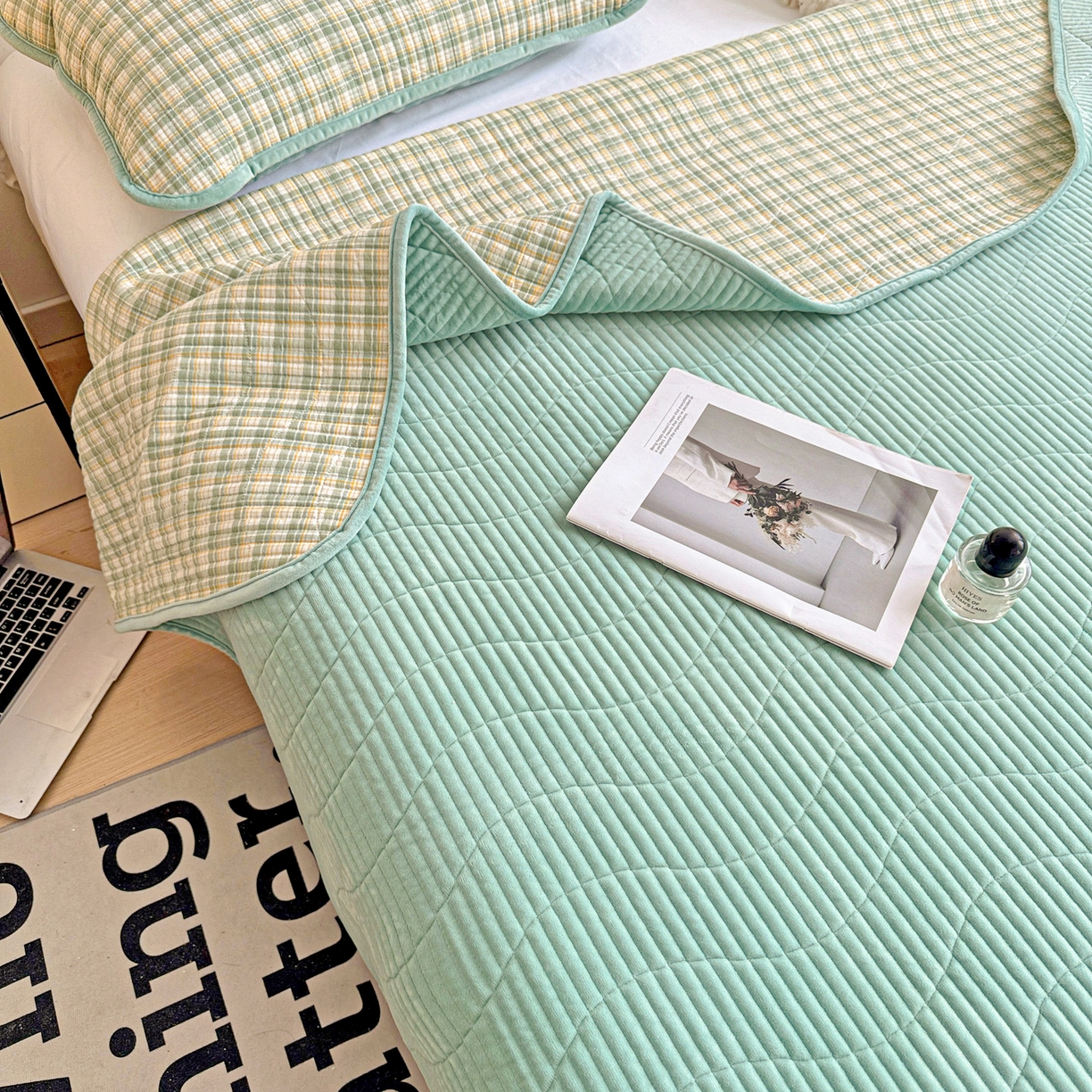 91家纺网 家纺一手货源 找家纺 宜派家纺 2025新款无印风全棉色织水洗棉加厚婴儿绒床盖单件格纹简约夹棉炕盖床盖三件套 青柠绿