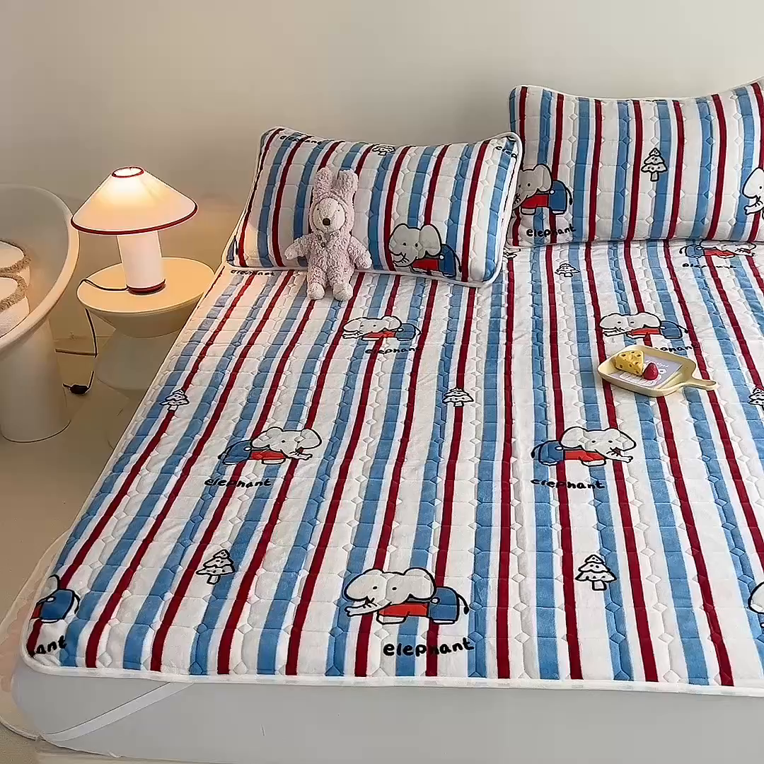 91家纺网 家纺一手货源 找家纺 眠博士 2025新款纯色简约牛奶绒夹棉床褥床笠系列-大床 牛奶绒夹棉床褥-快乐小象