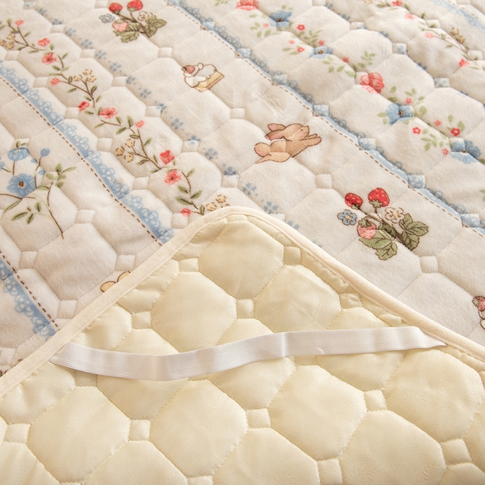 91家纺网 家纺一手货源 找家纺 眠博士 2025新款纯色简约牛奶绒夹棉床褥床笠系列-大床 牛奶绒夹棉床褥-恋恋画语