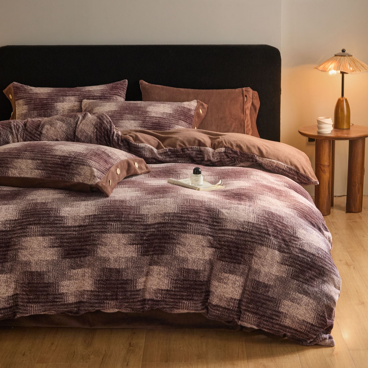 91家纺网 家纺一手货源 找家纺 （总）吾诺家居 2025新款纽扣款牛奶绒四件套美丽绒四件套数码四件套