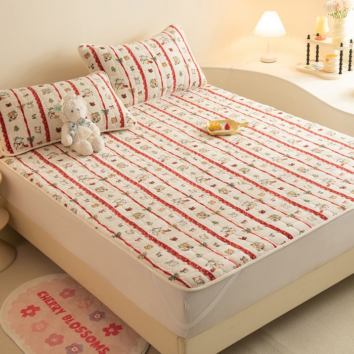 91家纺网 家纺一手货源 找家纺 眠博士 2025新款纯色简约牛奶绒夹棉床褥床笠系列-大床 牛奶绒夹棉床褥-幸福小猫