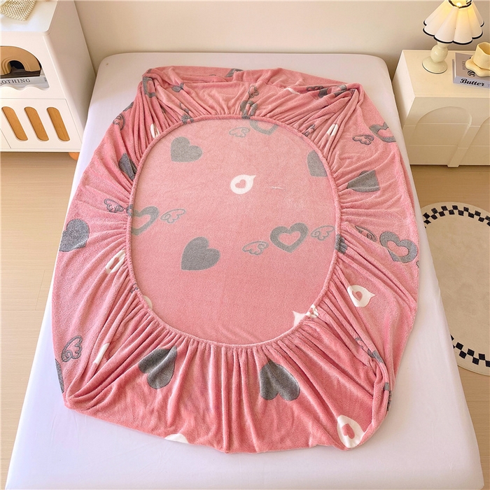 91家纺网 家纺一手货源 找家纺 梦尚舒 2025新款180克雪花绒床笠单品床笠床笠单件 爱心翅膀