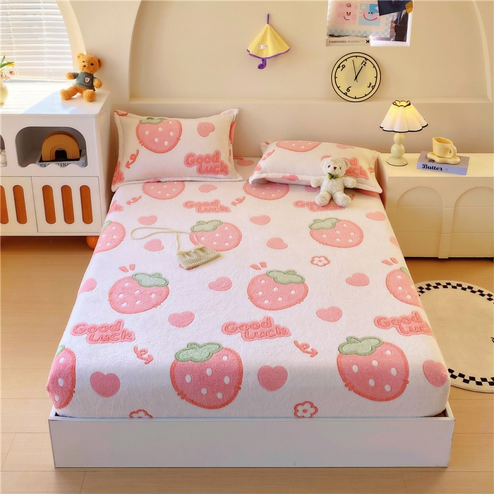 91家纺网 家纺一手货源 找家纺 梦尚舒 2025新款180克雪花绒床笠单品床笠床笠单件 啵啵草莓