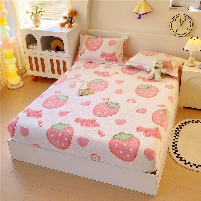 91家纺网 家纺一手货源 找家纺 梦尚舒 2025新款180克雪花绒床笠单品床笠床笠单件 啵啵草莓