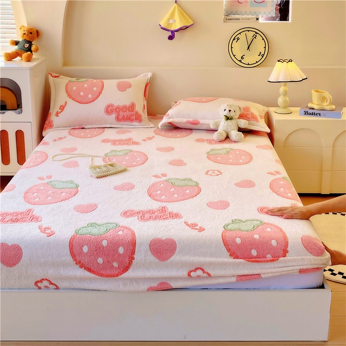 91家纺网 家纺一手货源 找家纺 梦尚舒 2025新款180克雪花绒床笠单品床笠床笠单件 啵啵草莓