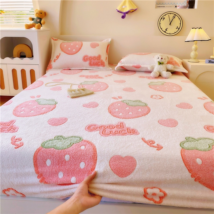 91家纺网 家纺一手货源 找家纺 梦尚舒 2025新款180克雪花绒床笠单品床笠床笠单件 啵啵草莓