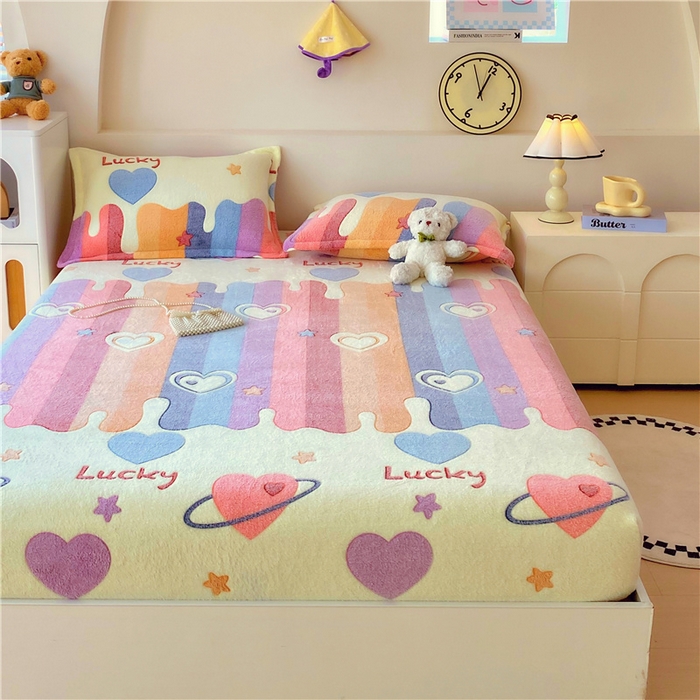 91家纺网 家纺一手货源 找家纺 梦尚舒 2025新款180克雪花绒床笠单品床笠床笠单件 彩虹爱心