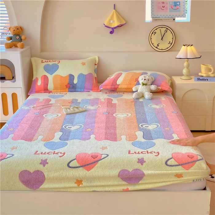 91家纺网 家纺一手货源 找家纺 梦尚舒 2025新款180克雪花绒床笠单品床笠床笠单件 彩虹爱心