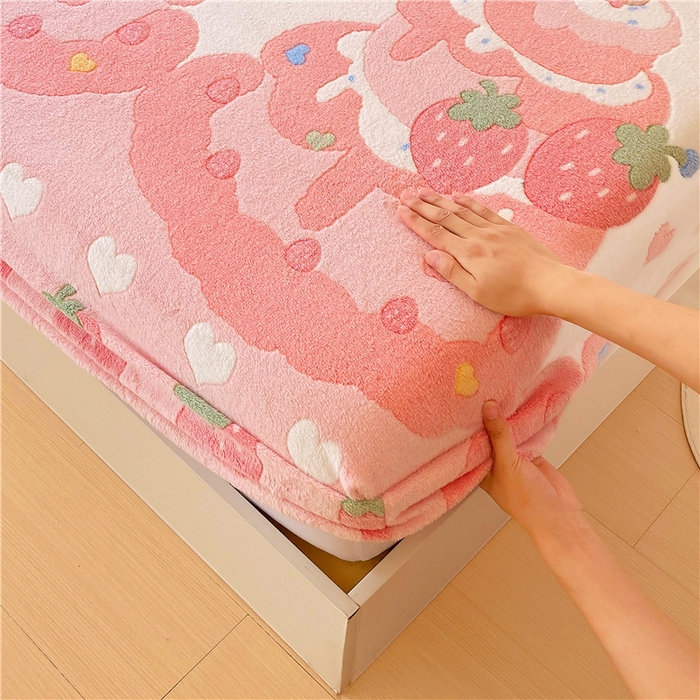 91家纺网 家纺一手货源 找家纺 梦尚舒 2025新款180克雪花绒床笠单品床笠床笠单件 草莓蛋糕