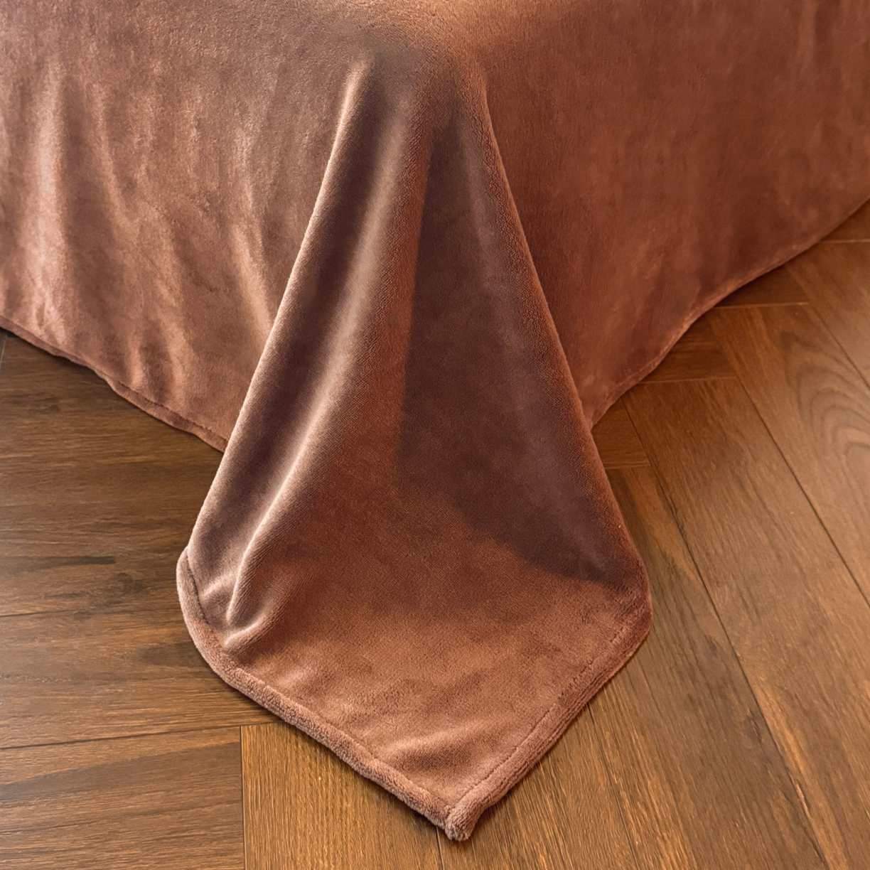 91家纺网 家纺一手货源 找家纺 吾诺家居 2025新款美拉德260克兔毛四件套数码四件套牛奶绒四件套 蝶影