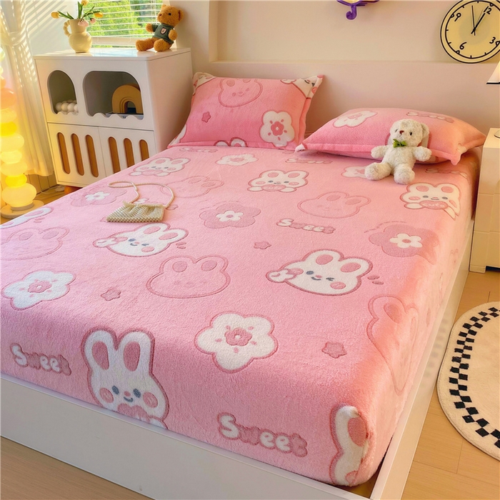 91家纺网 家纺一手货源 找家纺 梦尚舒 2025新款180克雪花绒床笠单品床笠床笠单件 可爱兔