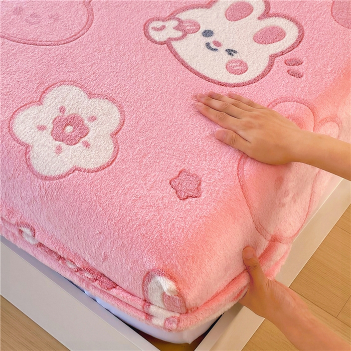 91家纺网 家纺一手货源 找家纺 梦尚舒 2025新款180克雪花绒床笠单品床笠床笠单件 可爱兔