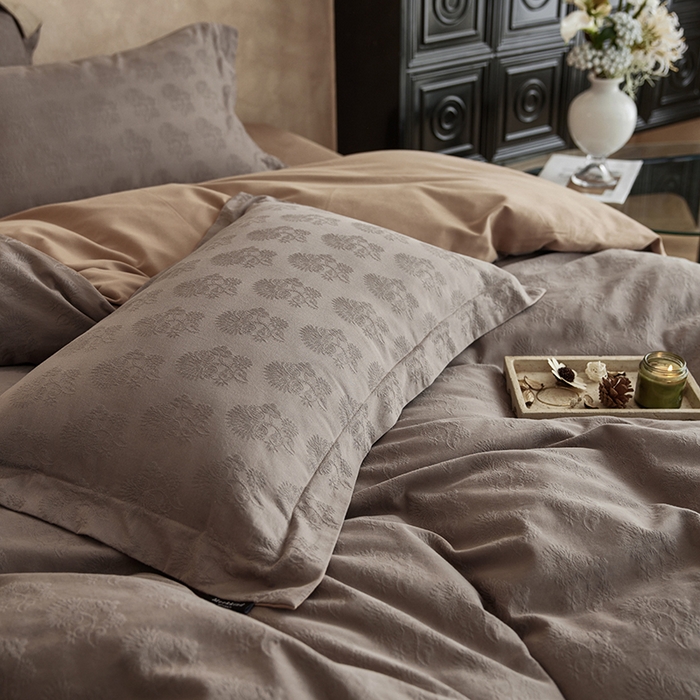 91家纺网 家纺一手货源 找家纺 风向标家纺 2025新款提花100S磨毛四件套-复古莫里斯系列 莫里斯蒲公英-咖