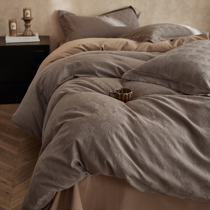 91家纺网 家纺一手货源 找家纺 风向标家纺 2025新款提花100S磨毛四件套-复古莫里斯系列 莫里斯蒲公英-咖