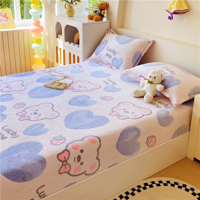 91家纺网 家纺一手货源 找家纺 梦尚舒 2025新款180克雪花绒床笠单品床笠床笠单件 蓝色小熊