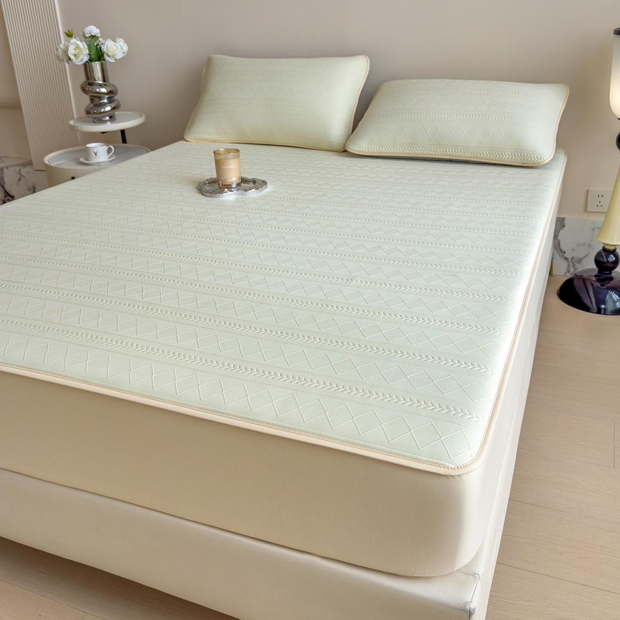 91家纺网 家纺一手货源 找家纺 宜派家纺 2025新款A类柔感彩绒棉夹棉床笠-素菱笺 素菱笺-麦浪黄