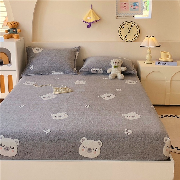 91家纺网 家纺一手货源 找家纺 梦尚舒 2025新款180克雪花绒床笠单品床笠床笠单件 晚安熊