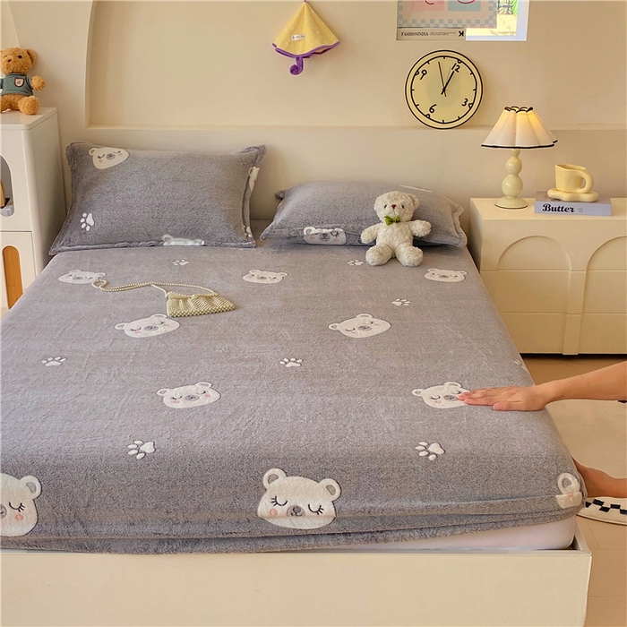 91家纺网 家纺一手货源 找家纺 梦尚舒 2025新款180克雪花绒床笠单品床笠床笠单件 晚安熊