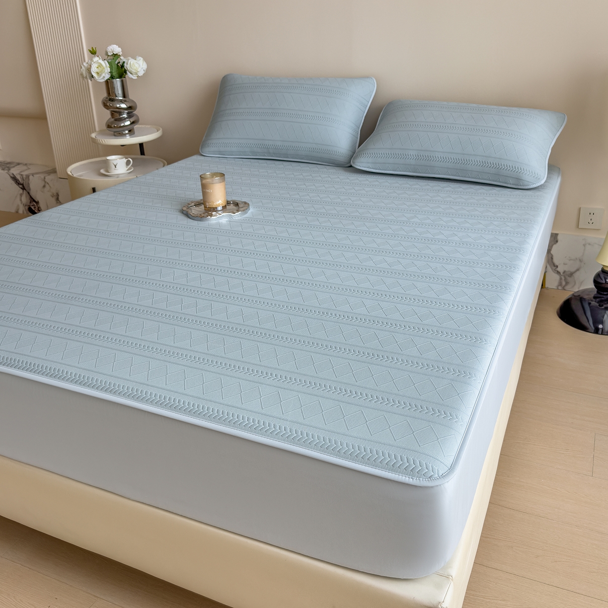 91家纺网 家纺一手货源 找家纺 宜派家纺 2025新款A类柔感彩绒棉夹棉床笠-素菱笺 素菱笺-青釉蓝