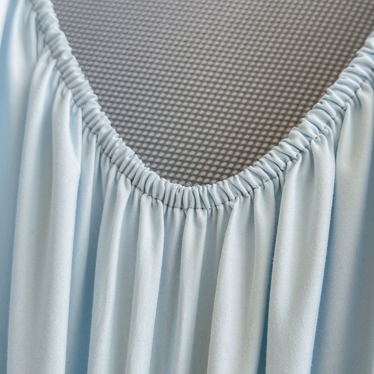 91家纺网 家纺一手货源 找家纺 宜派家纺 2025新款A类柔感彩绒棉夹棉床笠-素菱笺 素菱笺-青釉蓝