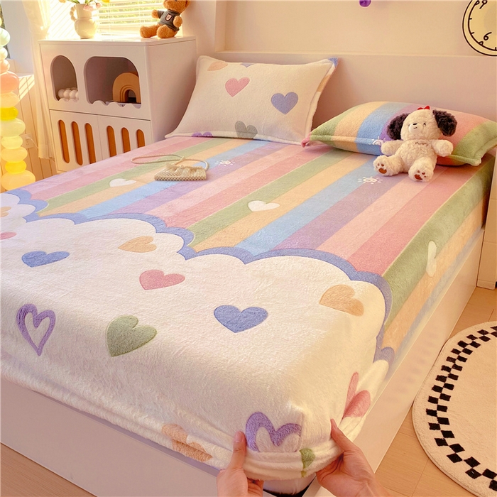 91家纺网 家纺一手货源 找家纺 梦尚舒 2025新款180克雪花绒床笠单品床笠床笠单件 心心相印