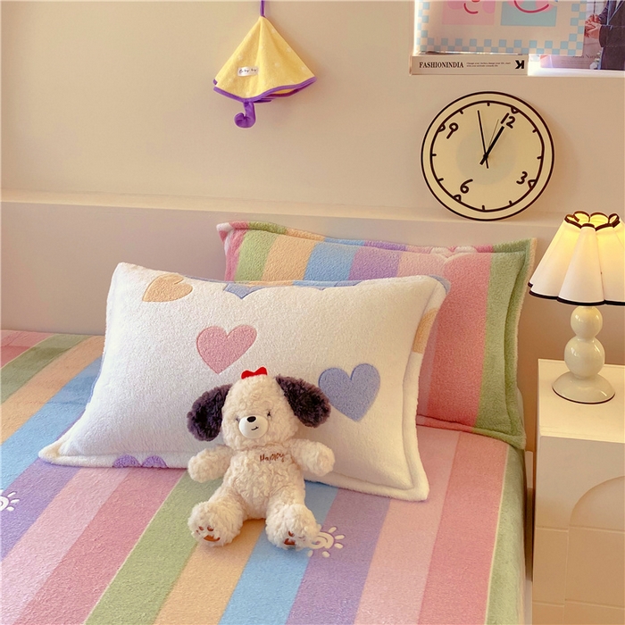 91家纺网 家纺一手货源 找家纺 梦尚舒 2025新款180克雪花绒床笠单品床笠床笠单件 心心相印