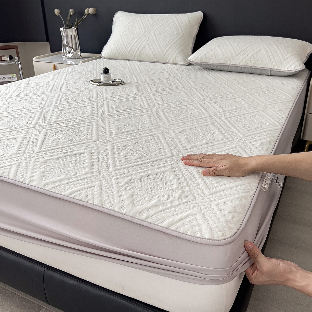 宜派家纺 2025新款A类柔感彩绒棉夹棉床笠-菱影蔓花 菱影蔓花-珠光白