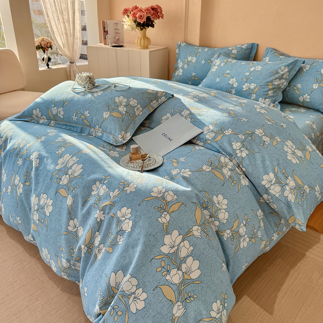 91家纺网 家纺一手货源 找家纺 壹贝家纺 2025新款A类100%全棉加厚磨毛四件套系列 蓝莲花