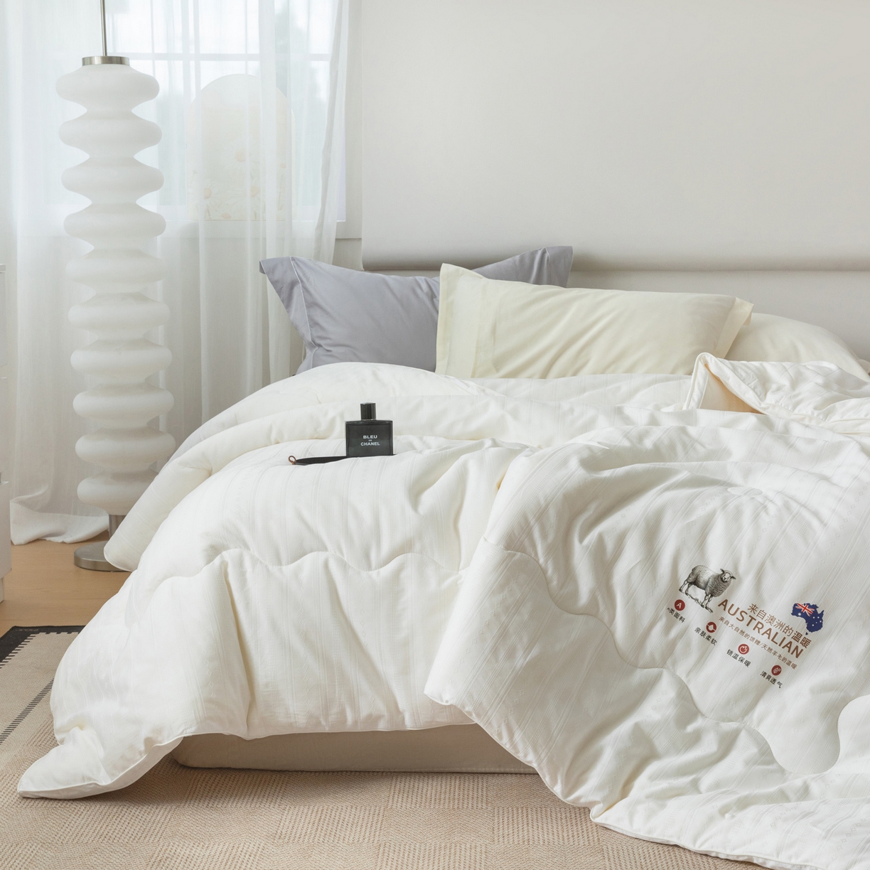 91家纺网 家纺一手货源 找家纺 紫乐家纺 2025新款5%澳毛全棉浮雕提花羊毛被被子被芯春秋被加厚保暖冬被 白色