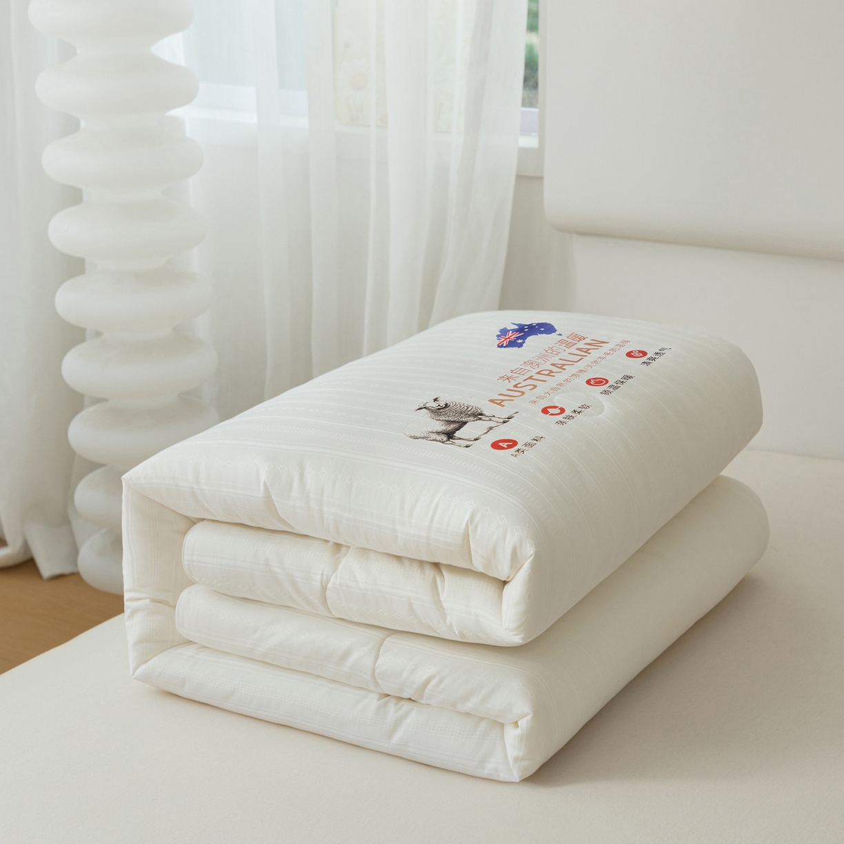 91家纺网 家纺一手货源 找家纺 紫乐家纺 2025新款5%澳毛全棉浮雕提花羊毛被被子被芯春秋被加厚保暖冬被 白色