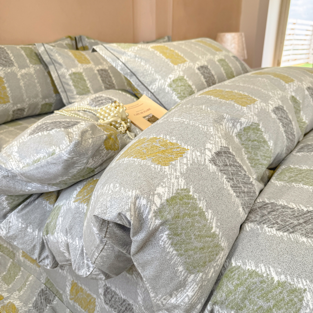 91家纺网 家纺一手货源 找家纺 壹贝家纺 2025新款A类100%全棉加厚磨毛四件套系列 月光宝盒