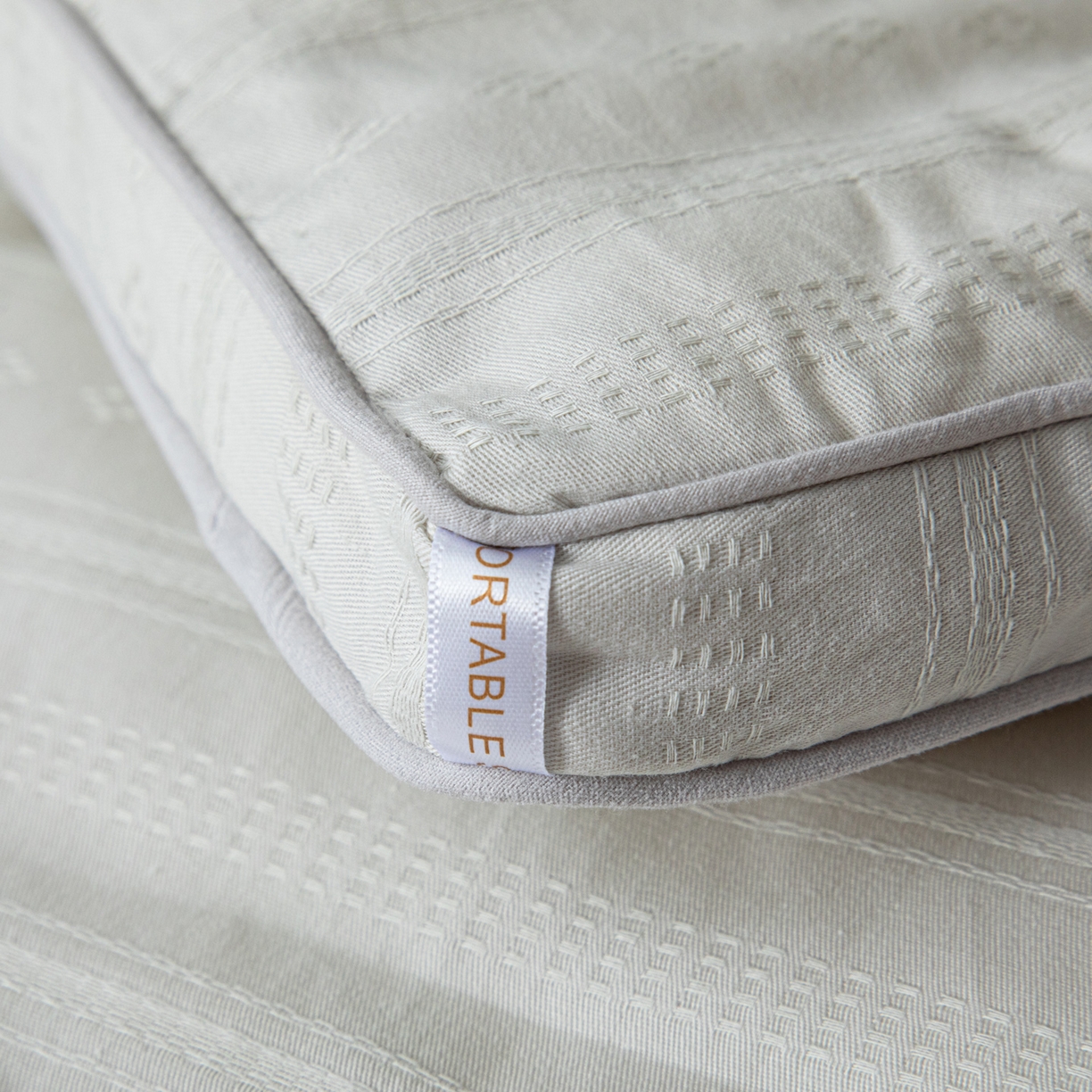 91家纺网 家纺一手货源 找家纺 紫乐家纺 2025新款5%澳毛全棉浮雕提花羊毛被被子被芯春秋被加厚保暖冬被 灰色