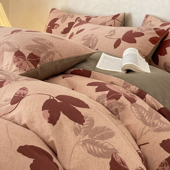 91家纺网 家纺一手货源 找家纺 琪格格纺织 2025新款磨毛印花四件套 爱意浓