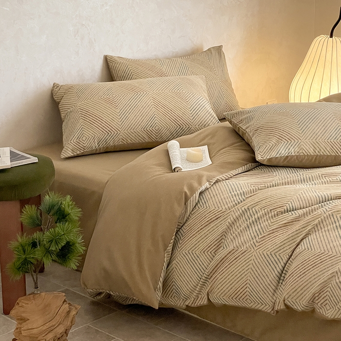 91家纺网 家纺一手货源 找家纺 琪格格纺织 2025新款磨毛印花四件套 梵柔